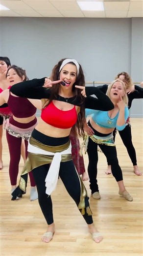Learn the VIRAL “Mesh Maghrora” Dance 💃 #bellydance #dance #shorts