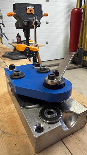 My good friend Bruno made me a wicked new little bender to streamline our tape chain bar production. I love tools/products built by people with exceptional vision and ability!👌 This is a stock part on our ET, ES and ER electrical bags. . . . . #electrician #sparky #bender #metalwork #leathertoolbelt #tradesmen | Akribis leather