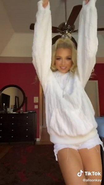 Alison Kay Bowles on TikTok