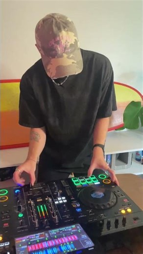 Bassline Junkie Live Techno Mix