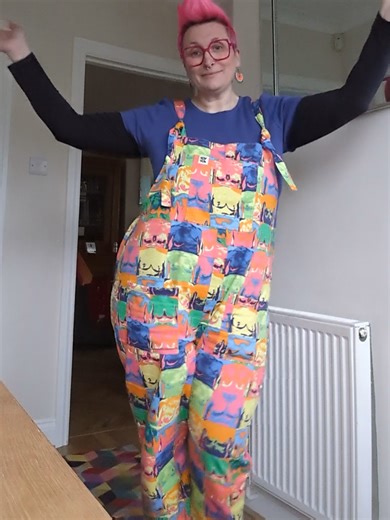 today's outfit is all about the colour and the pattern 👀😁