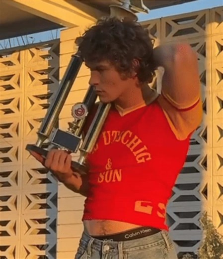 i’m not normal abt him #fyp #giftok #viral #connorstorrie #heatedrivalry