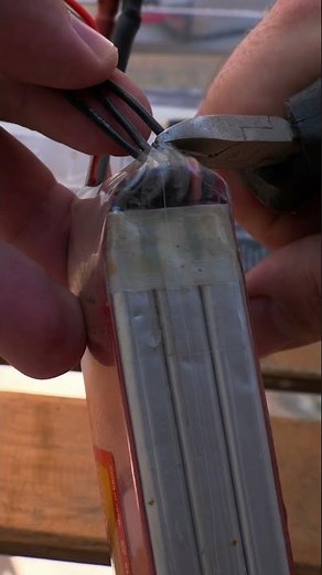 Lithium Batterie Safe Discharge and Dispose Li-ion & Li-po Battery Disposal Guide 13