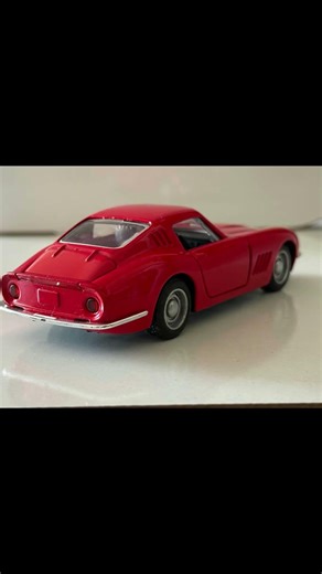 Timeless Classic: Red Alpine A110 Diecast Model Review