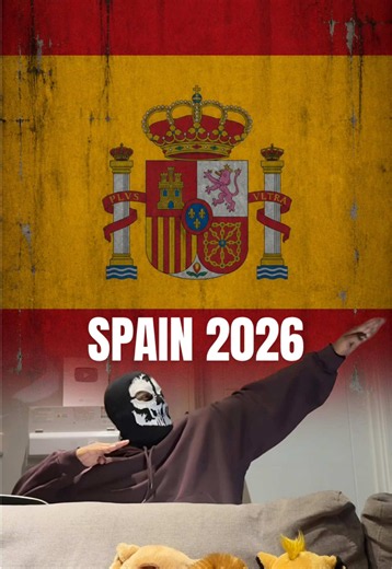 Replying to @QueenOfSpades100 Spain 🇪🇸 World Cup Intro | Glitch Version 🤖 How many knew I was born in Madrid, Spain? 🤯 ¡¡VAMOS ESPAÑA!! 🇪🇸 Posted just in time during the match ⚽️ Also, I know that many players that I put in my videos are not even in the team, but just a gentle reminder that I don’t make these songs, I only dance to them! #glitch #glitchdance #lego #brazilianfunk #brazilianphonk