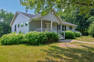 56457 Government Rd, Pine City, MN 55063 - MLS 6405048 - Coldwell Banker