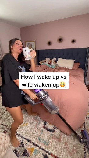 How I wake up in the morning vs how my wife wakes up☀️👩‍❤️‍👨😩 #morning #wakeup #fyp