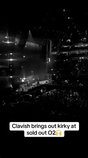 Clavish Joins Kirky for an Epic O2 Performance