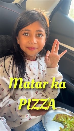 Aastha Agarwal🔷Indian Mom Influencer & Content Creator on Instagram: "Winter is here and so is matar ka season ! So I turned it into something kids actually love : Matar ka Pizza🍕 If your child is also picky about veggies, this one’s a total win. Fun, tasty, and packed with goodness without the veggie drama 😉 Save this reel and give it a try this winter😍 [matar pizza recipe, winter recipes for kids, green peas recipe for children, hidden veggie recipes for kids, picky eater food ideas, healt
