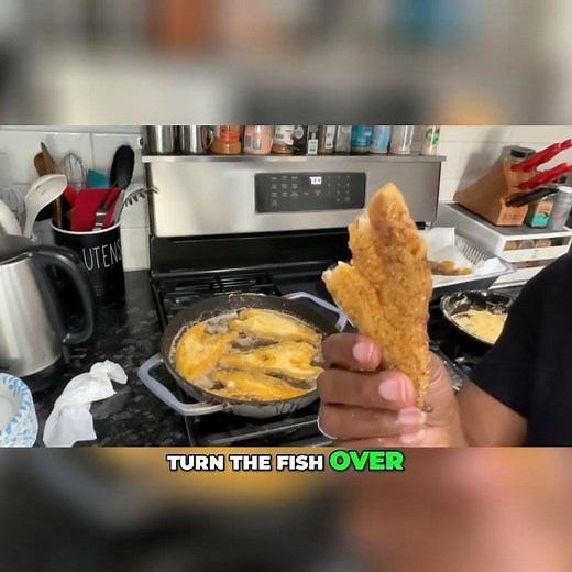 How to pan fry whiting fish | Crispy and Flavorful ✨🔥 See long form version for details #cooking