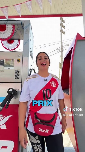 🎉🇵🇪 ¡Así celebramos el mes patrio en Royal Prix! Sabor criollo, promociones únicas y la mejor atención 💛🎊 Este julio, no solo llenas tu tanque… ¡también te llevas alegría y ahorro! 🙌⛽ 🎈Ven y vive el verdadero show criollo con nosotros. Porque en Royal Prix… Siempre es ahorro, y ahora también es celebración. 🥳 📍Mariscal Nieto N° 300 – ¡El menor precio de Chiclayo! #RoyalPrix #FiestasPatrias #Chiclayo #CombustibleConAhorro #PromosJulio #CelebraciónCriolla #GasolineraChiclayo #SaborPatrio