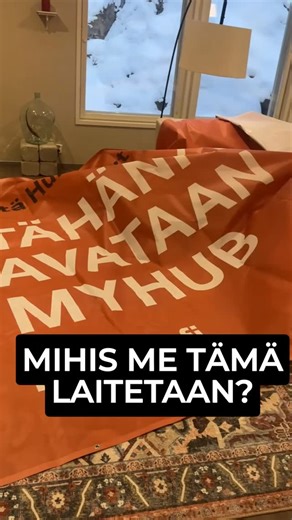 MyHub | Älykästä lihaskuntoa vain 29 min on Instagram: "Hei ystävät, mihis me tämä laitetaan?🤩👊🏻 ”Tähänkin aukeaa MyHub” #myhub #helsinki #lihaskuntoharjoittelu #egym"
