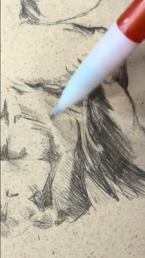 Drawing an Angel in class on my desk 😇