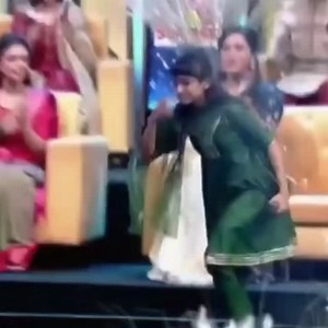 4.9K views · 2.1K reactions | Happy Birthday Dev Uncle❤️❤️ Many many happy returns of the day️ Khub bhalo theko, pronam nio. Aj jacchi "Projapoti 2" Dekhte. #dev #projapoti2 #ankanadey #highlights #everyone | Ankana Dey | Facebook