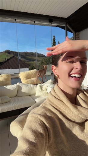 Alexandra‘s World (@alexandraxworld)’s videos with original sound - Privacynbling