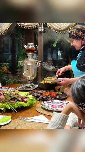 Grandma Cooked a Delicious Dinner from Beef and Made Cakes for the Children #cook #cooking #cookingvideo #outdoorcooking #country #countrylife #chef #grandma #vlog #recipe #cuisine #viralvideo #fyp #fypシ #foryou #foryoupage #trending