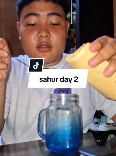 sahur day 2, ada yang gagalnya si tapi gapapa next bikin lagi wkwk #sahur #vlog #day2 #ramadhan #chiaseed