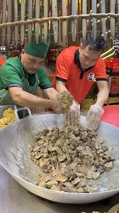 642K views · 3.7K reactions | Vịt quay rang giềng sẽ thế nào nhỉ :v #amthuchungbaba | Ẩm Thực Hưng BaBa | Facebook