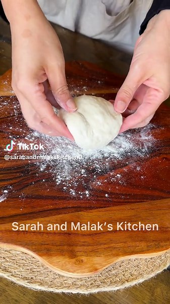 No-Knead Bread! I don't buy bread anymore! Famous Baker taught me and now I make it more delicious! For the full recipe with the step-by-step instructions baking times and all the ingredients, watch the full video on our Youtube channel called Sarah and Malak's Kitchen! We have the link to our channel above or in our bio that will direct you right to the channel page and you will find it under videos not shorts! 😊 Here is the ingredients for the bread! It is available below in English, Arabic, 