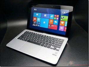 ASUS Transformer Book T200 開箱評測 – 全尺寸筆電、11.6吋大平板一魚兩吃的全能變形筆電