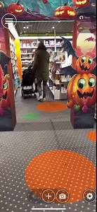 8.4K views · 34 reactions | Comment aider les magasins à se projeter dans la mise en place d'une animation ? Exemple ici avec cette application en Réalité Augmentée développée par Retail VR. L'application permet depuis son téléphone de simuler des implantations en rayon. | Je Bosse en Grande Distribution | Facebook