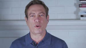 Your story is as important and unique as you are. Explore the healing power of writing. David Kessler (grief expert) and Andrea Cagan (writer/editor) are leading an online 5-week writing workshop beginning on January 21. Whether you’ve always kept a journal or you’re just exploring the transformative powers of writing, this interactive course will give you the tools to help you share your story and find your authentic voice. - Weekly Zoom writer’s workshop with David and Andrea - Access to a tra