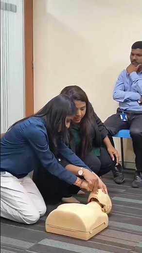 Head Tilt–Chin Lift Made Easy | Instructor Led Training! #firstaidatwork #shorts