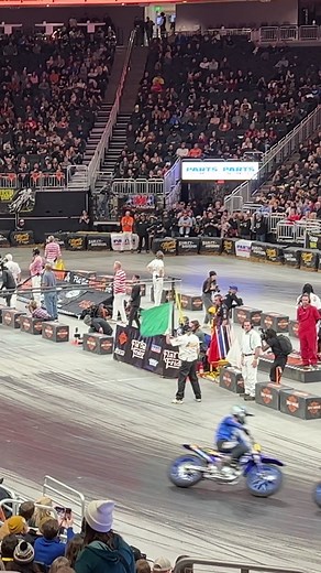 Flat out Friday never disappoints! #motorcyclecrash #crash #flattrack #motorcyclerace #race #motorcycle #hertwowheels #biker #mamatried #womenwhoride #ladyrider #ladybiker #bikerbabe #accident #motorcyclereel | Her Two Wheels