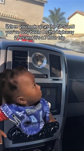 😂😂 ifyky them road trips sum else #explorer #fypシ #chrysler #makethisgoviral