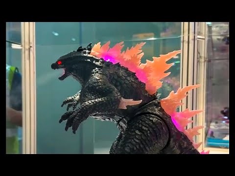 Godzilla x Kong Light, Sound, and Motion Godzilla by Jada Toys, plus Heat Ray!