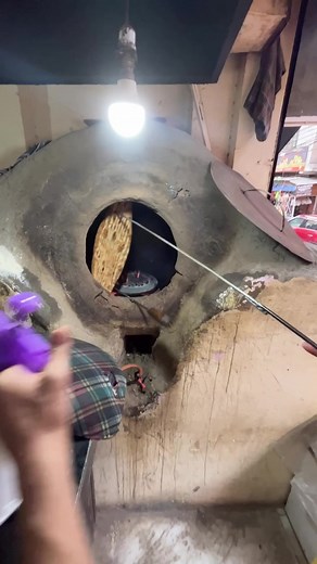 667K views · 3.5K reactions | Kabuli Roti #reels #viralreels #delhifoodshaukeen #trendingreels #food #roti | Delhi food shaukeen | Facebook