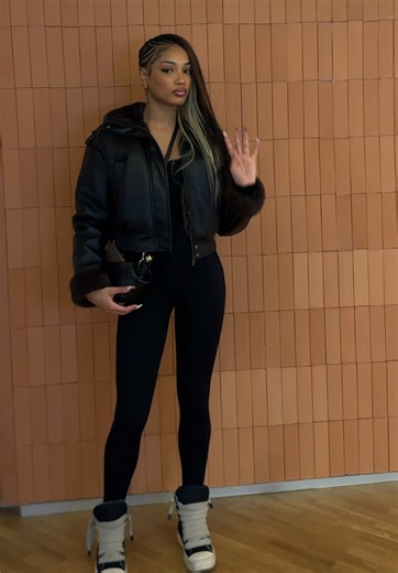 Vidéos de Shanon (@shanonmb) avec original sound - MoreofMara