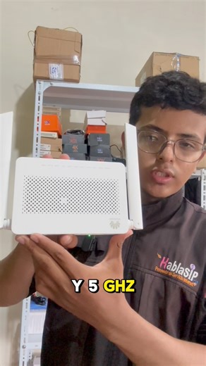 🔧 Hablemos del Huawei HG8145V5 🛜 — una ONT potente para fibra óptica que ofrece Wi-Fi rápido y conexión estable para tu hogar o negocio. ¿Quieres saber sus mejores características? 👇 ¡Sigue viendo! #HablaSIP #HuaweiONT #TechReview #Fibra #techtok | HablaSip