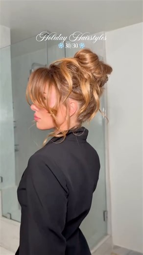 Ang Wells | Saved the best for last 🎆 using my @sexyhair trio: root pump, powder play & spray and play hairspray | Instagram
