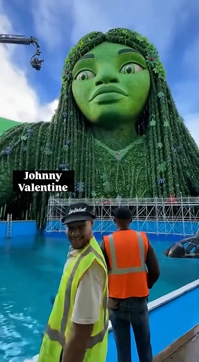 When the final boss loads in real life | Johnny Valentine