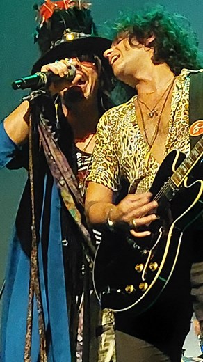 Fever Aerosmith Cover 02/04/2025 Teatro Claro Mais parte 1 | Vivi Jade Santos