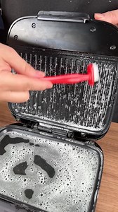 ¿Sabías que puedes convertir un cepillo de dientes viejo en una herramienta nueva? | Super Recetas