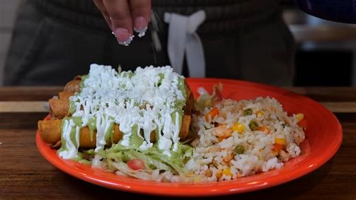 How to make crispy shrimp taquitos: easy step-by-step recipe