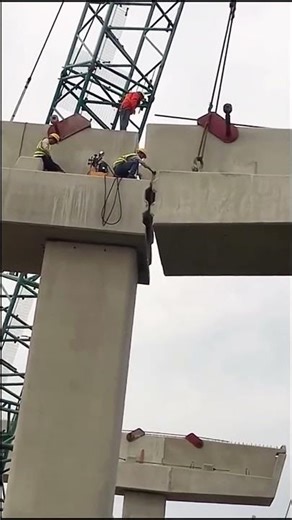 Construction process of cement box girder for single column bridge