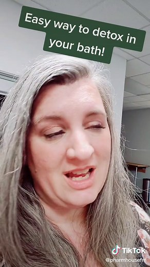 Easy Way to Detox in Your Bath!