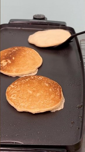 🥞Fluffy Gluten-Free & Vegan Pancakes