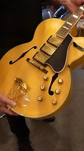 🎸✨ Welcome back to the vault at Bizarre Guitar in Reno, Nevada! Today, we're showcasing a true gem—a 1959 Gibson SwitchMaster. 🌟 One of only 33 ever made, this beauty is 100% stock, featuring original patent-applied-for Grover tuners, a flame maple back, and a maple top that sets it apart from the classics. 🤩 With 3 pickups and individual volume & tone controls, this rare beauty is as versatile as it is iconic. Definitely one I’ll never part with. 🔥 #GuitarPorn #Gibson #VintageGuitar #Switch