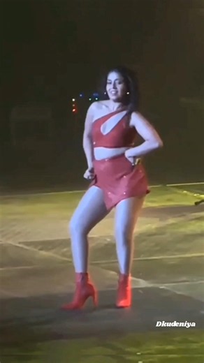 Zooby Zooby #alishachinai #sunidhichauhan #trending #viralvideo #indianidol #shorts #shortsfeed