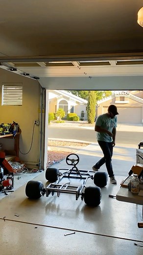 Go Kart God | Custom Frame and Hand Built💥 . . . #gokart #gokarts #gokartbuild #gokartdrifting #customgokart #buildgokart | Instagram