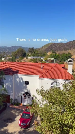 Visiting the Iconic Hollywood Sign in California