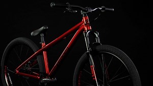 Designed for the dirt jumping rookies, Gamer Intro 26 will be perfect for riding pumptracks and dirts or learning the tricks safe and easy. And all that setup on a new re-designed Gamer frame with new street style graphics. MAIN UPGRADES/FEATURES Strong oversize cockpit with Tornado 710mm bars and Fury 31.8 stem Innova 26x2.2" tires like in Gamer 26 bike SPECIFICATION Frame: glossy Red Devil, alu 6061 Frame size: single size Wheel size: 26" Fork: RST Dirt RA, travel 100mm, axle 9mm, 1–1/8" Heads