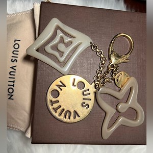 Louis Vuitton Women's Keychain/Bag Charm Beige Brown Gold with Box & Dust Bag