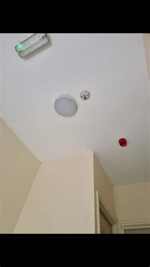 Replaced faulty light sensor, #diy #light #homerenovation #electricity #doityourself
