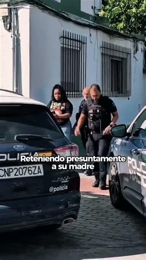 🚔 Atrincherado con un cuchillo en El Puerto