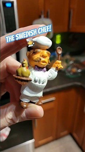 Hanging in the Kitchen with the Swedish Chef!